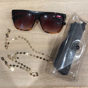 Quay Sunglasses & Chain